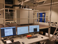 2016/12 As a special Christmas present, we received a closed-cycle cryostat that completes our lab equipment for now. This means that we can start to do cool (1.8K) experiments in January!