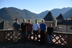 2018/10 The group joins the Quantum Dynamics Devision for their annual group retreat to Ringberg Castle.