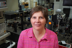 Nathalie Picqué in her natural habitat: the laboratories at MPQ.