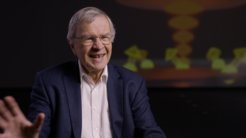 Theodor Hänsch in an interview at MPQ.