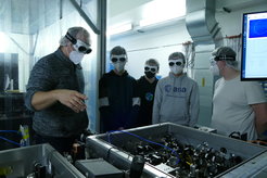 Laborführung am CALA (Center for Advanced Laser Applications).