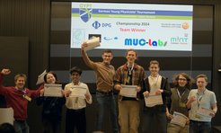 Siegerehrung: Die neun besten Schülerinnen und Schüler dürfen am Bundeswettbwerb in Bad Honnef teilnehmen.