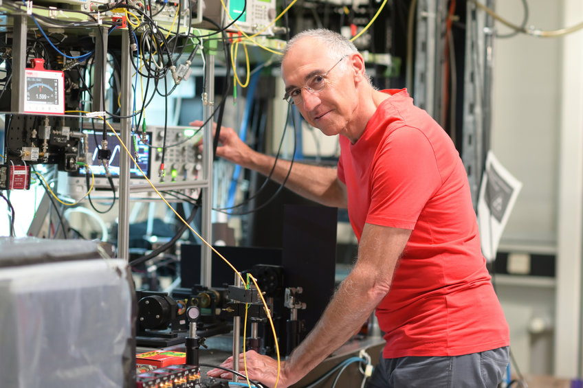 Thomas Udem erhält ERC Advanced Grant in Höhe von 2.5 Mio € Thomas Udem erhält ERC Advanced Grant in Höhe von 2.5 Mio €