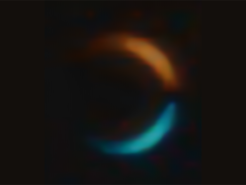 Experimental signal of a chiral edge mode. Here two opposite chiralities have been subtracted.
