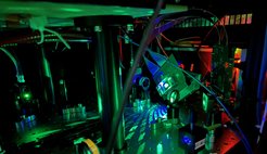 Part of the experimental setup for the quantum gas microscope. With the apparatus, researchers can manipulate and observe individual ultracold cesium atoms in optical lattices with single-lattice-site resolution.
